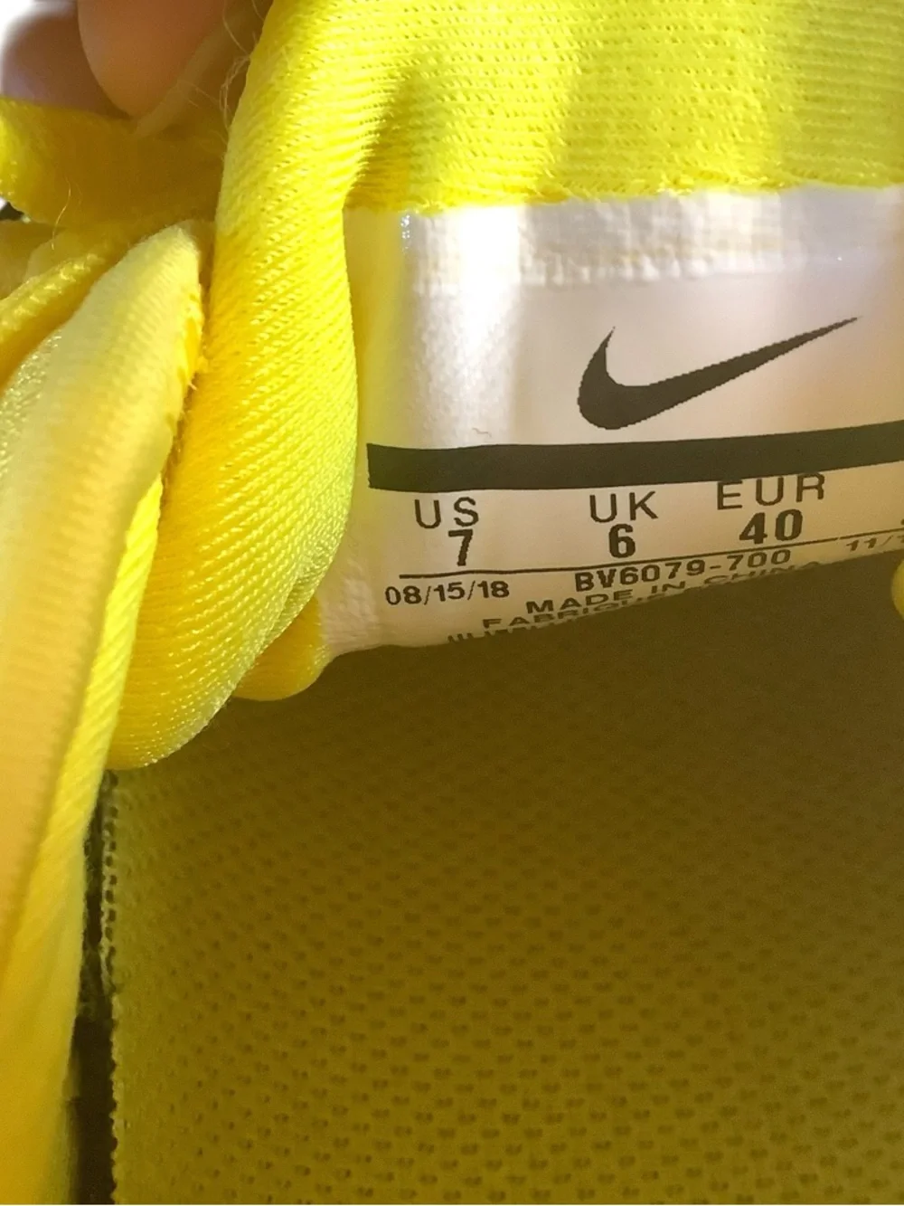 Nike Air Vapromax Plus “Bumble Bee” yellow and black sneakers men’s size 7